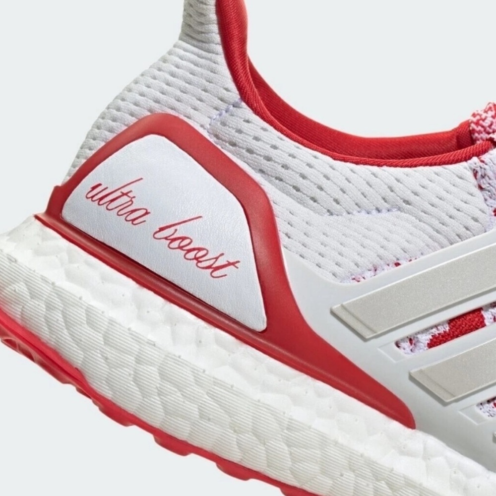 NWT Adidas boost valentines edition White and Red Heart running shoes 8 - Picture 4 of 12